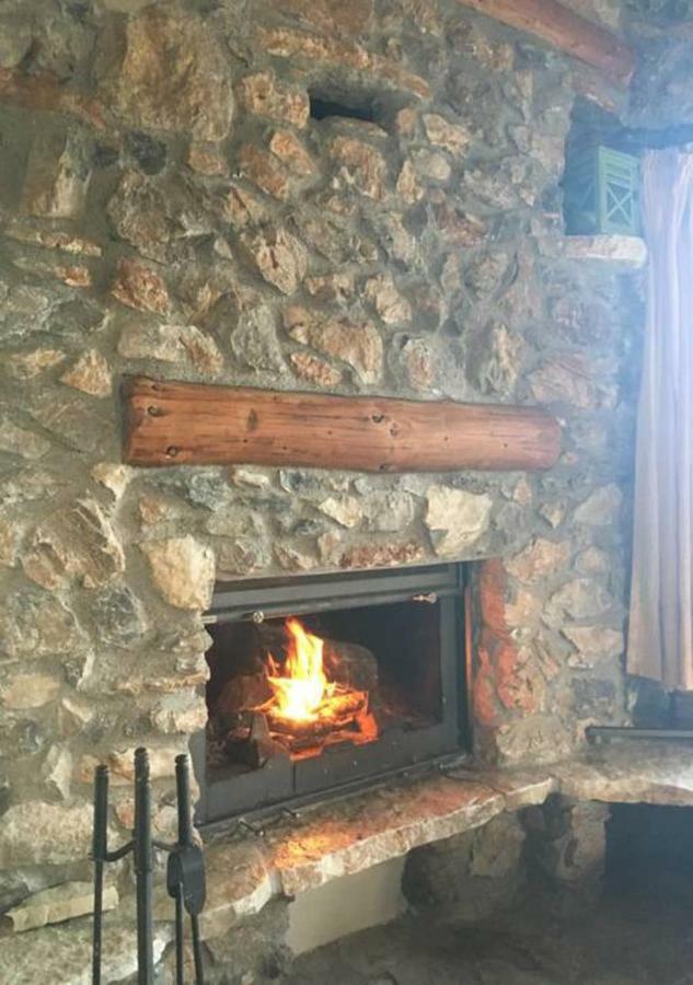 The Little Stone House By The Lake Castória Exterior foto